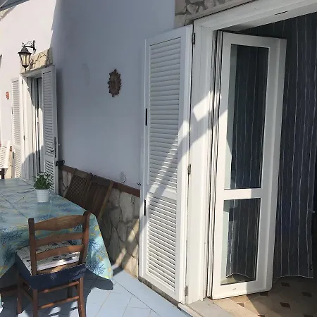 Viola - Immobilevante Ponza